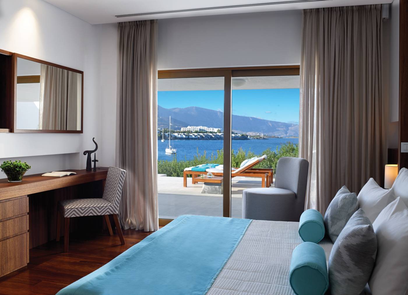 elounda-presidential-vilas-6.jpg