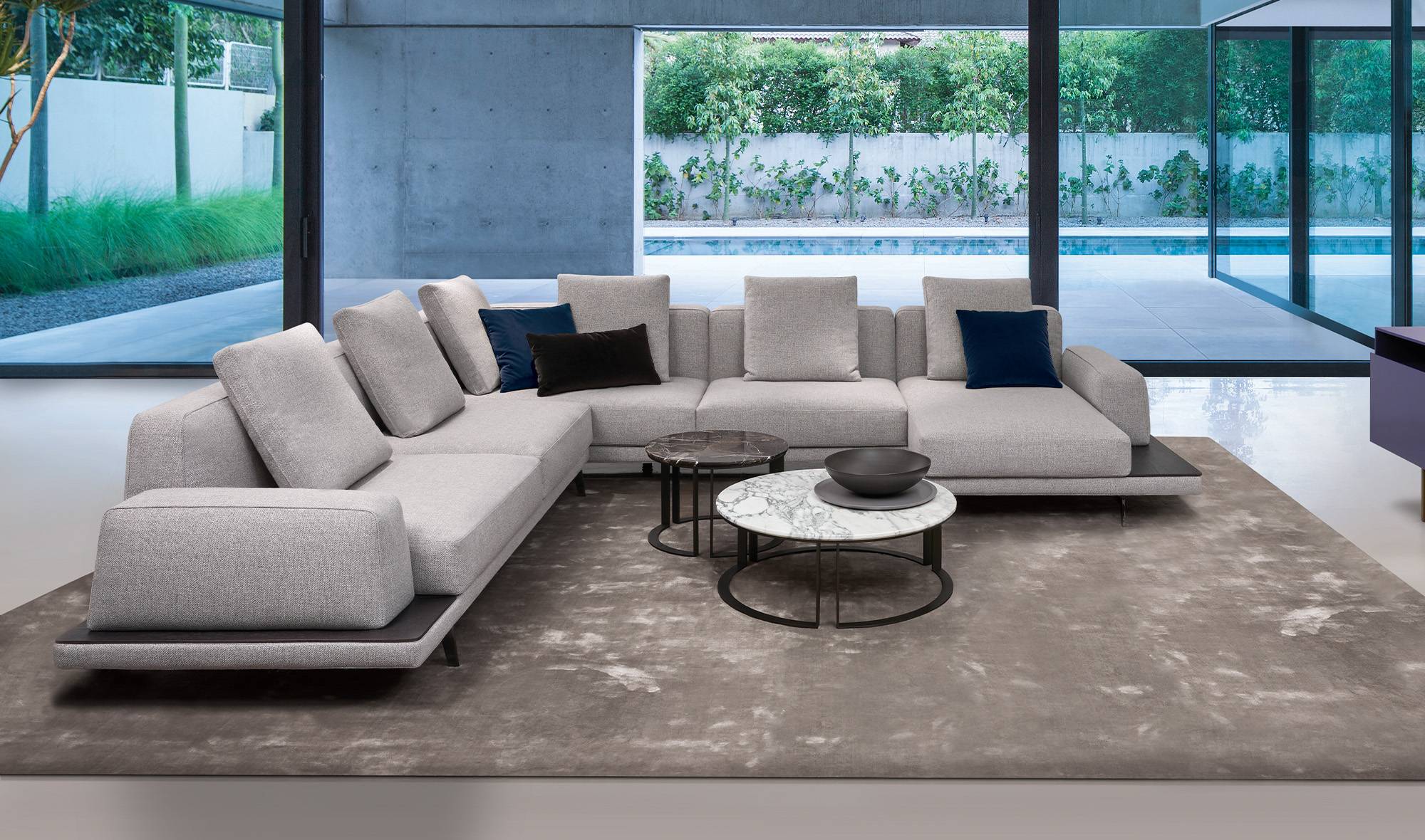 Papadatos-90-20-sofa-preview