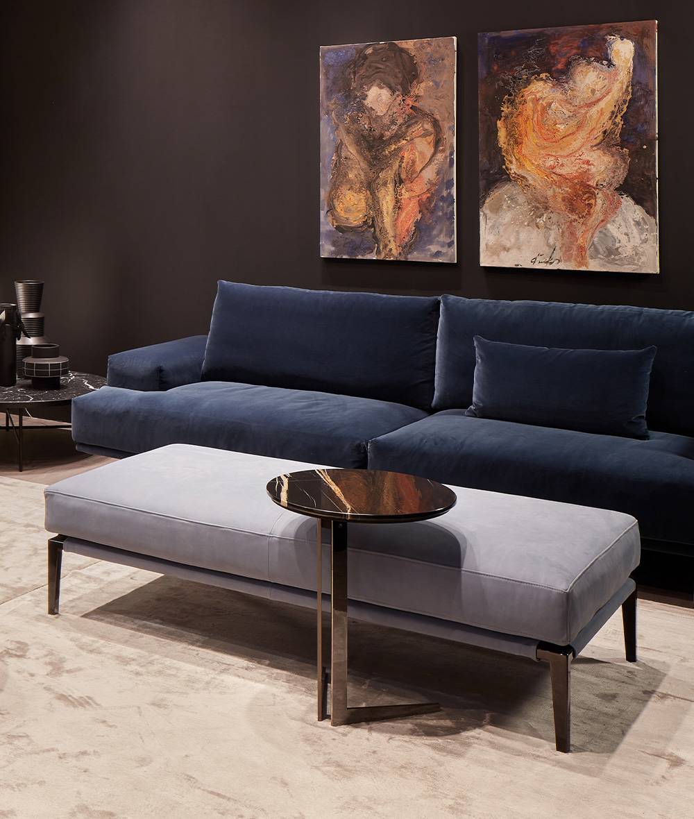 Papadatos-Eos-lowtable-preview-hover