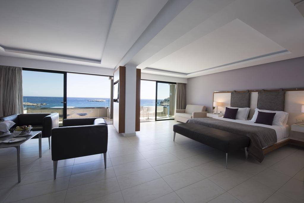 papadatos-alimounda-1