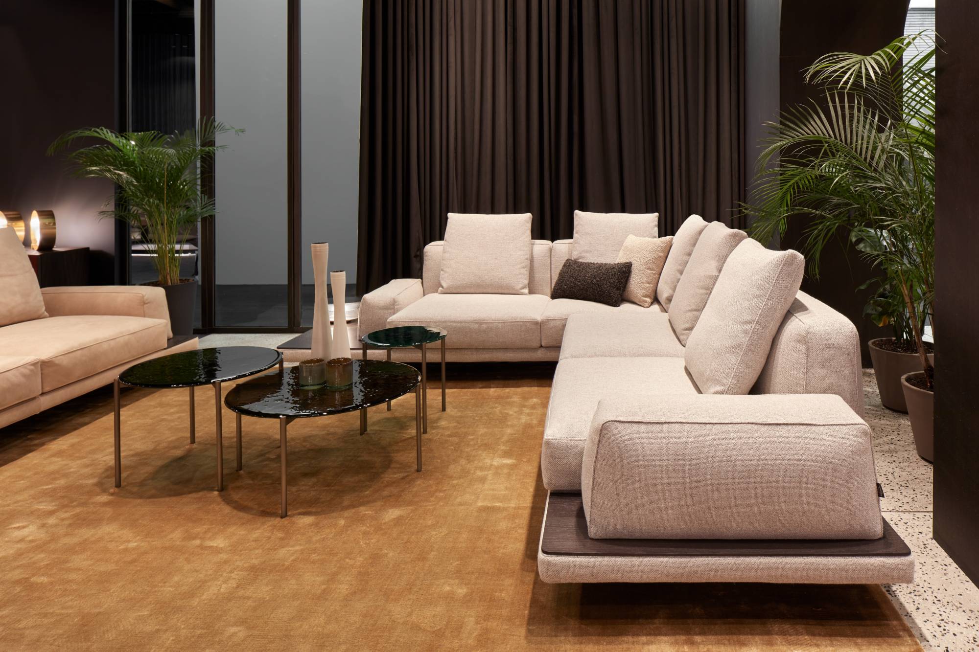 papadatos-2020-imm-cologne-014