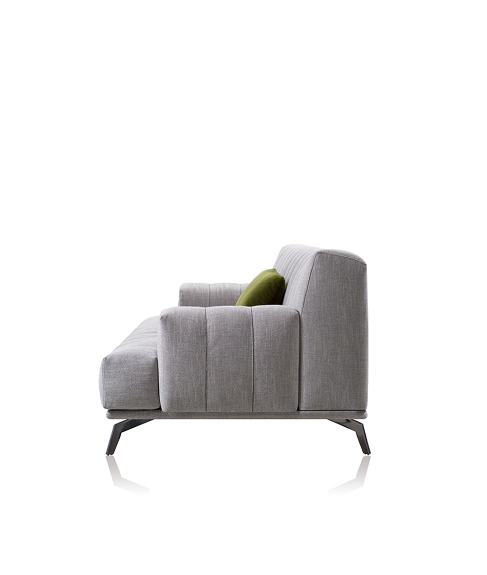 Papadatos-Chloe-sofa-preview