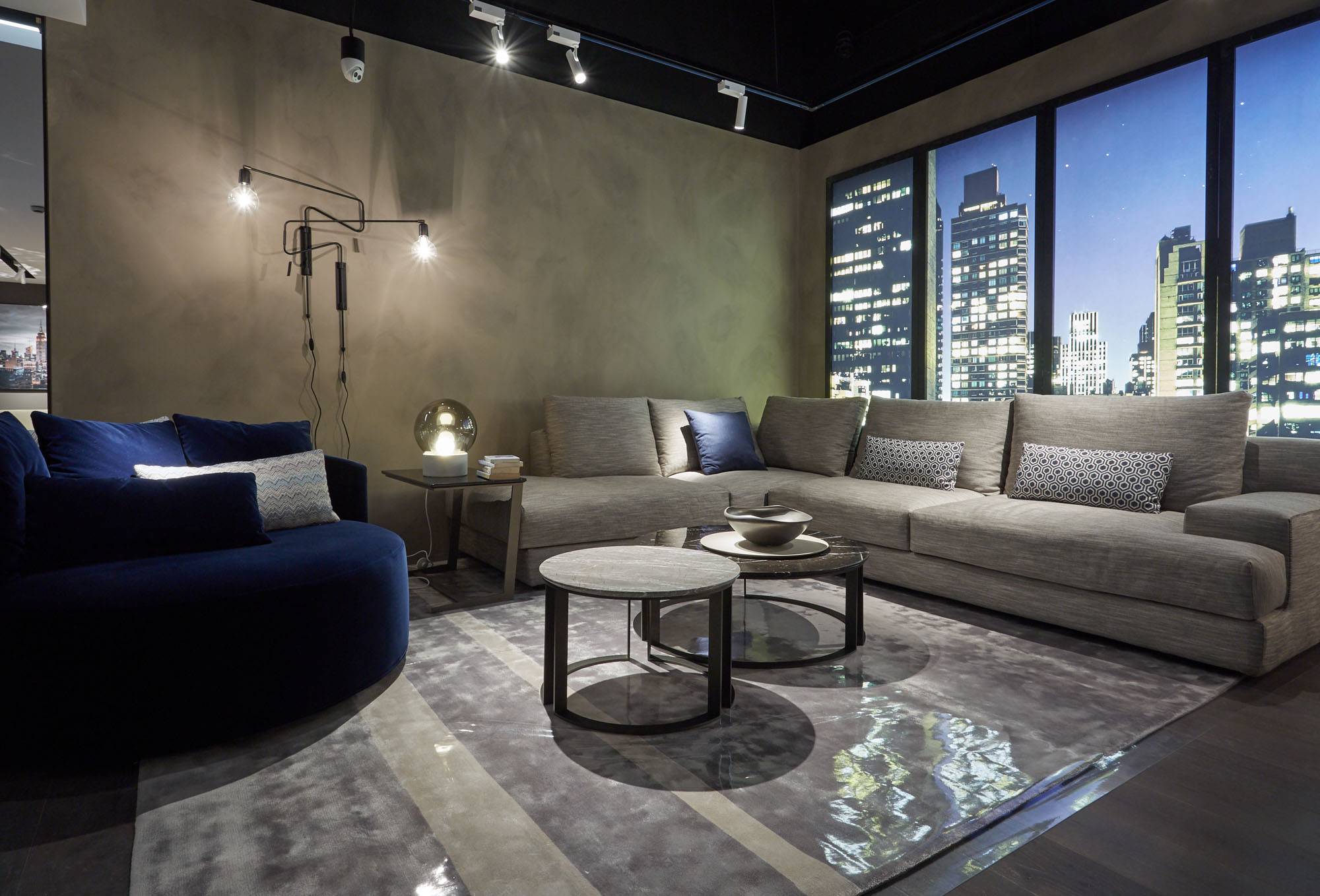 papadatos-monobrand-shanghai-10