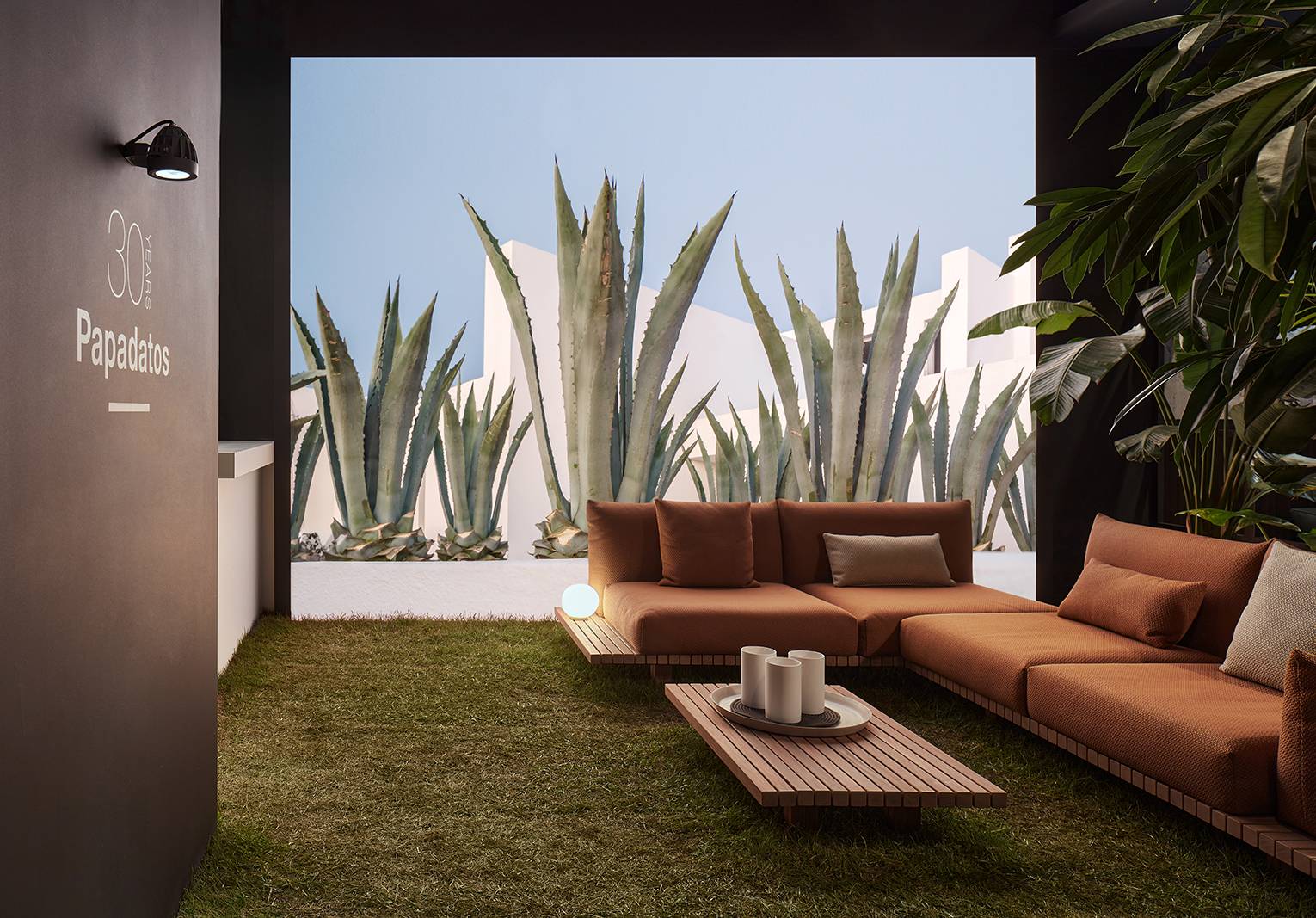 papadatos-2020-imm-cologne-016