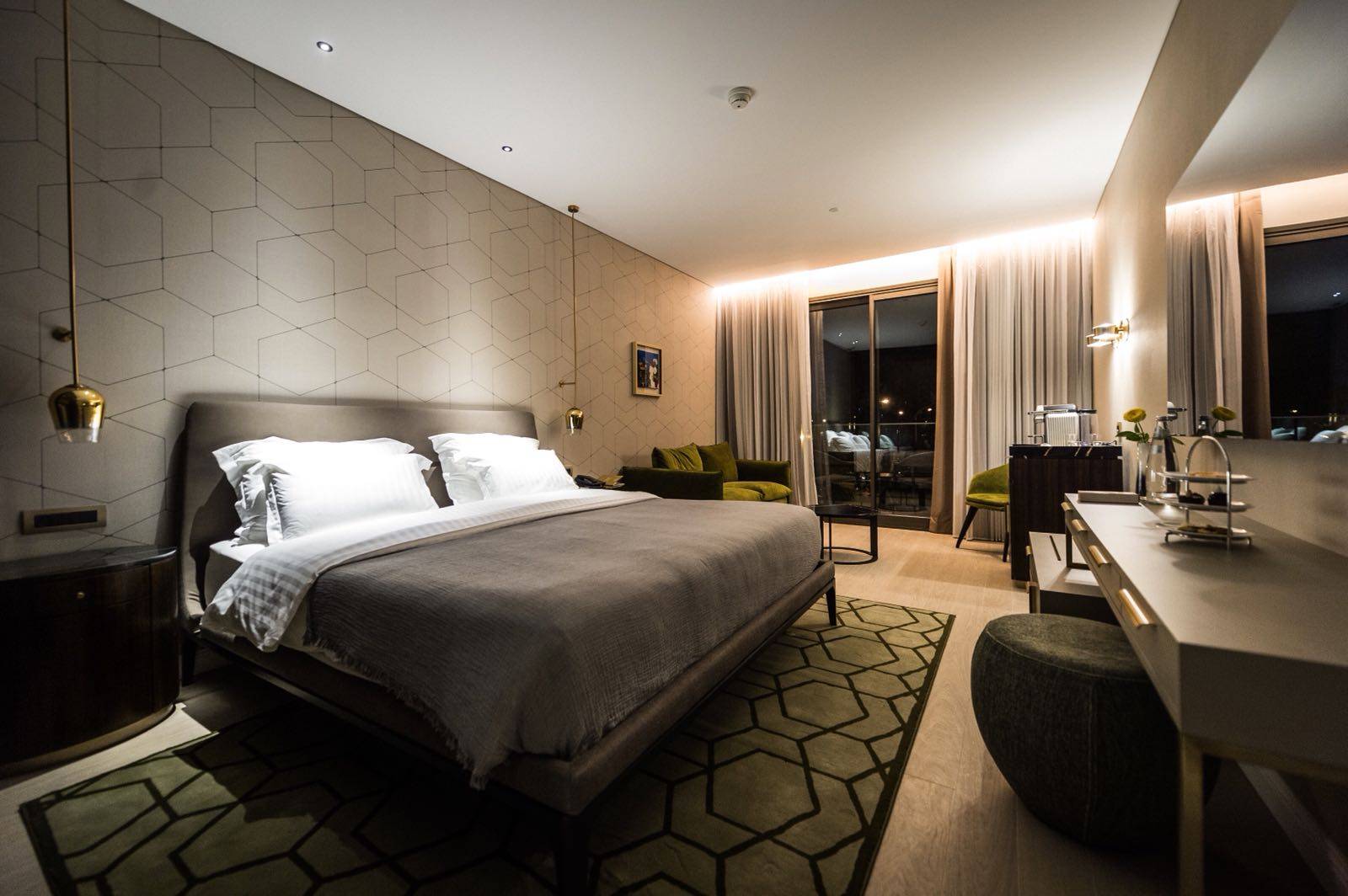 papadatos-the-imbal-hotel-10