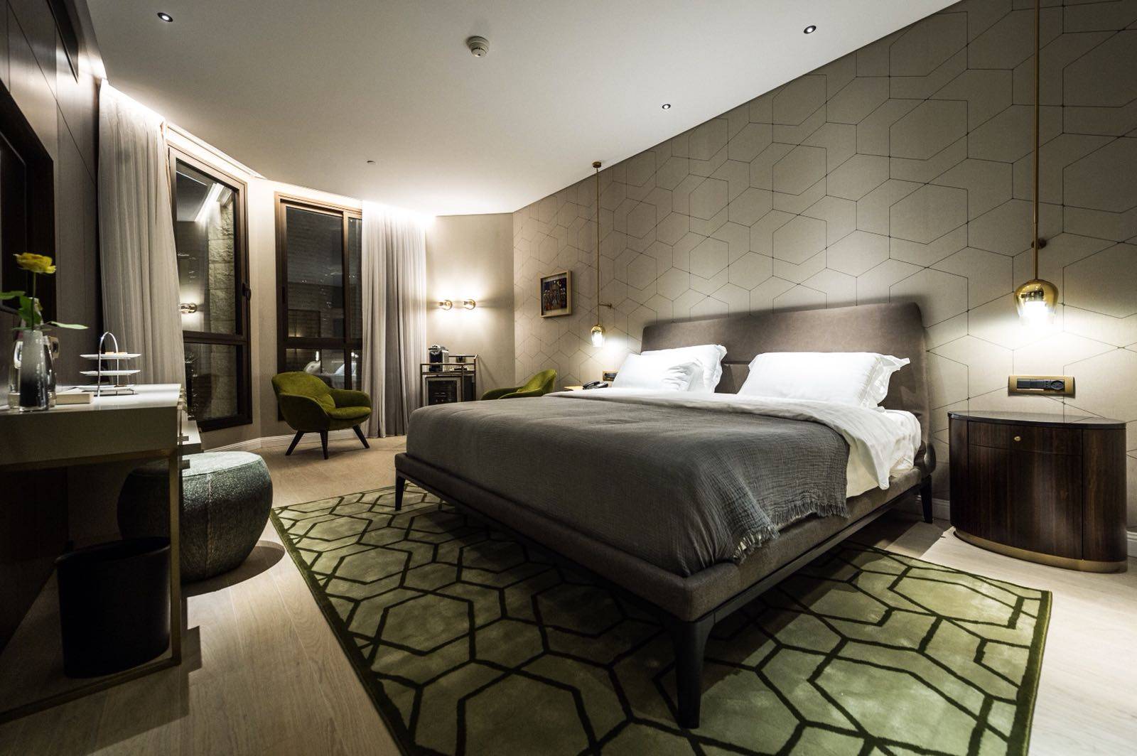 papadatos-the-imbal-hotel-11