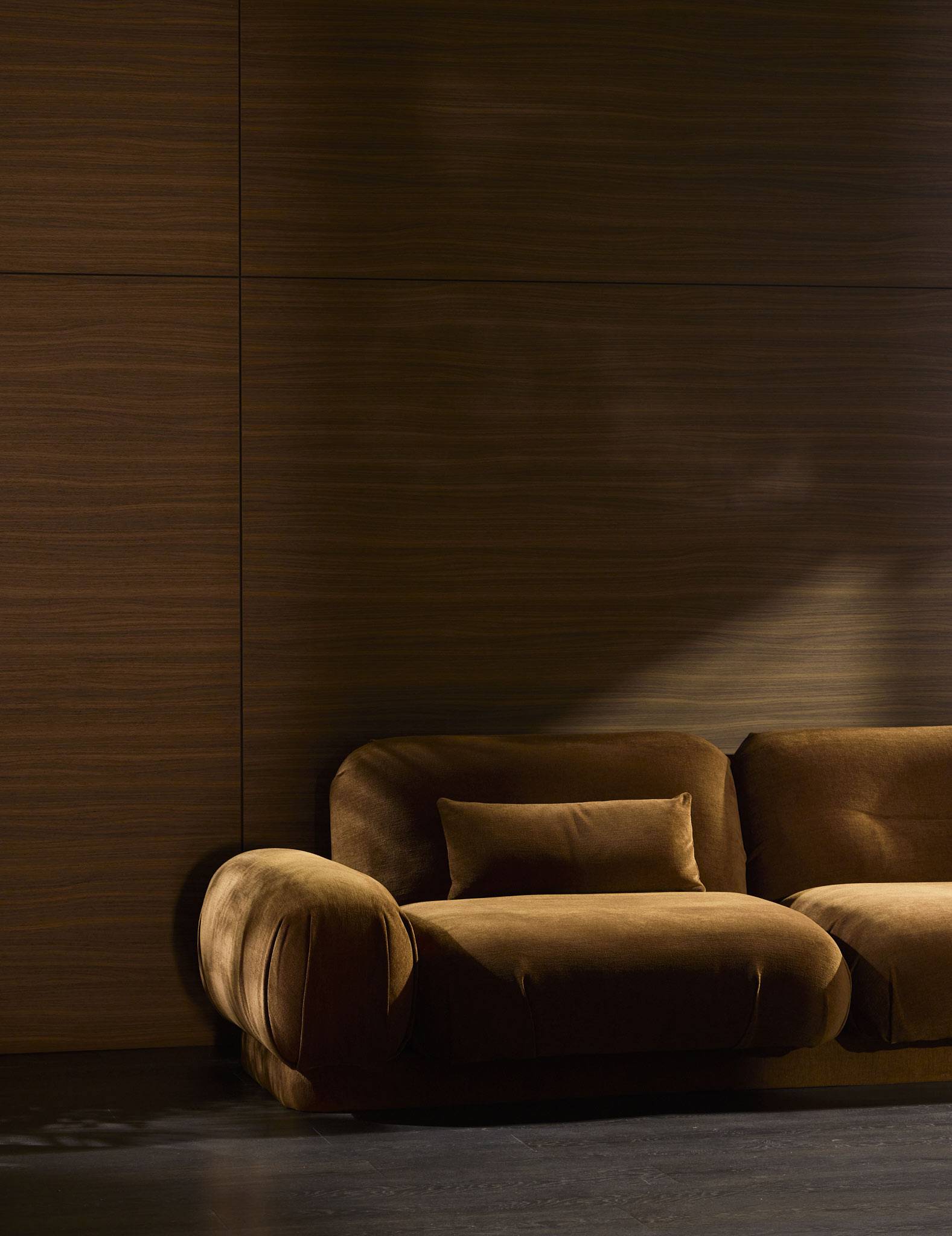 papadatos-interior-design-salone-del-mobile-2026-living-room-2