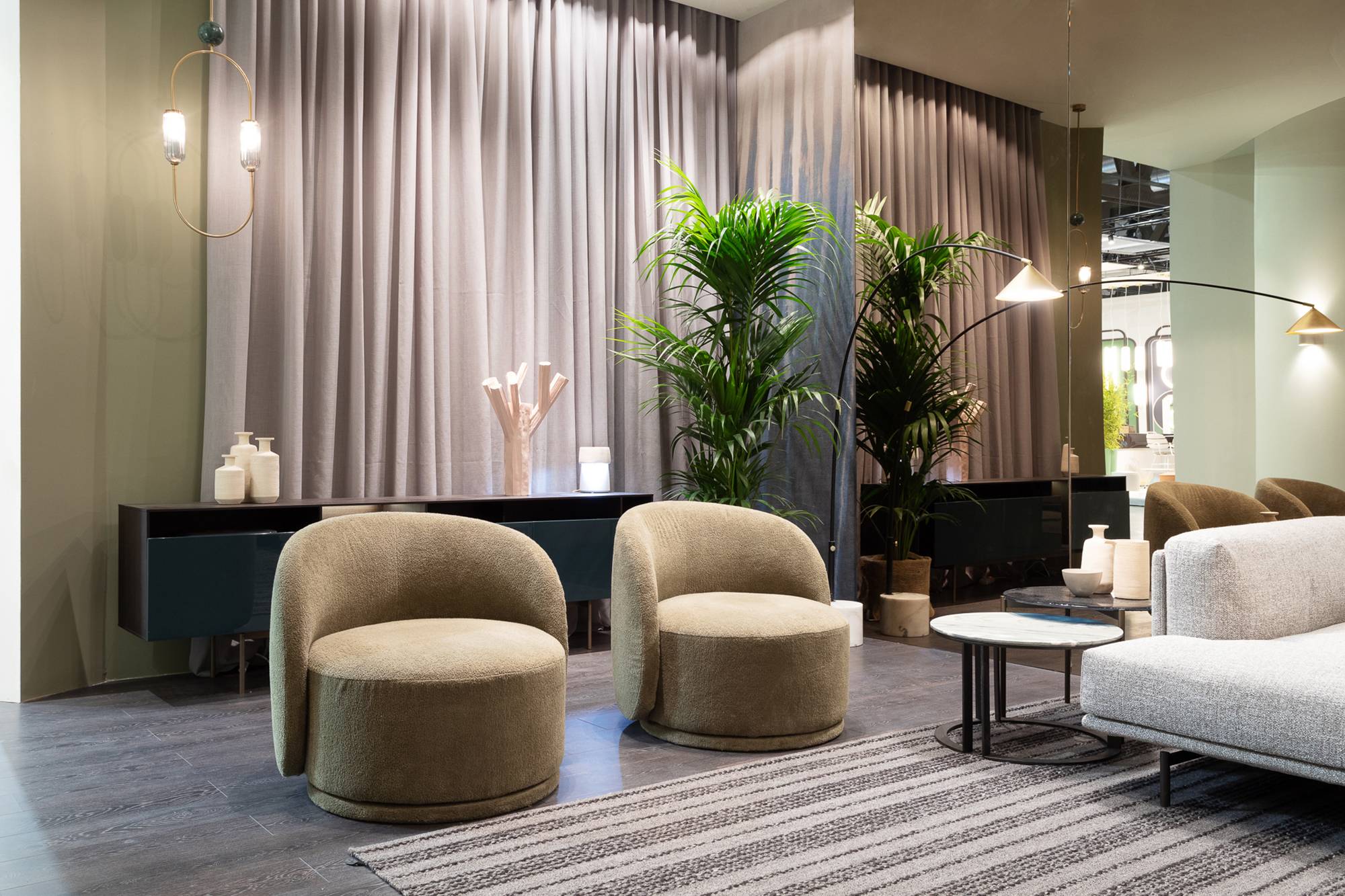 8_Papadatos_Salone_23