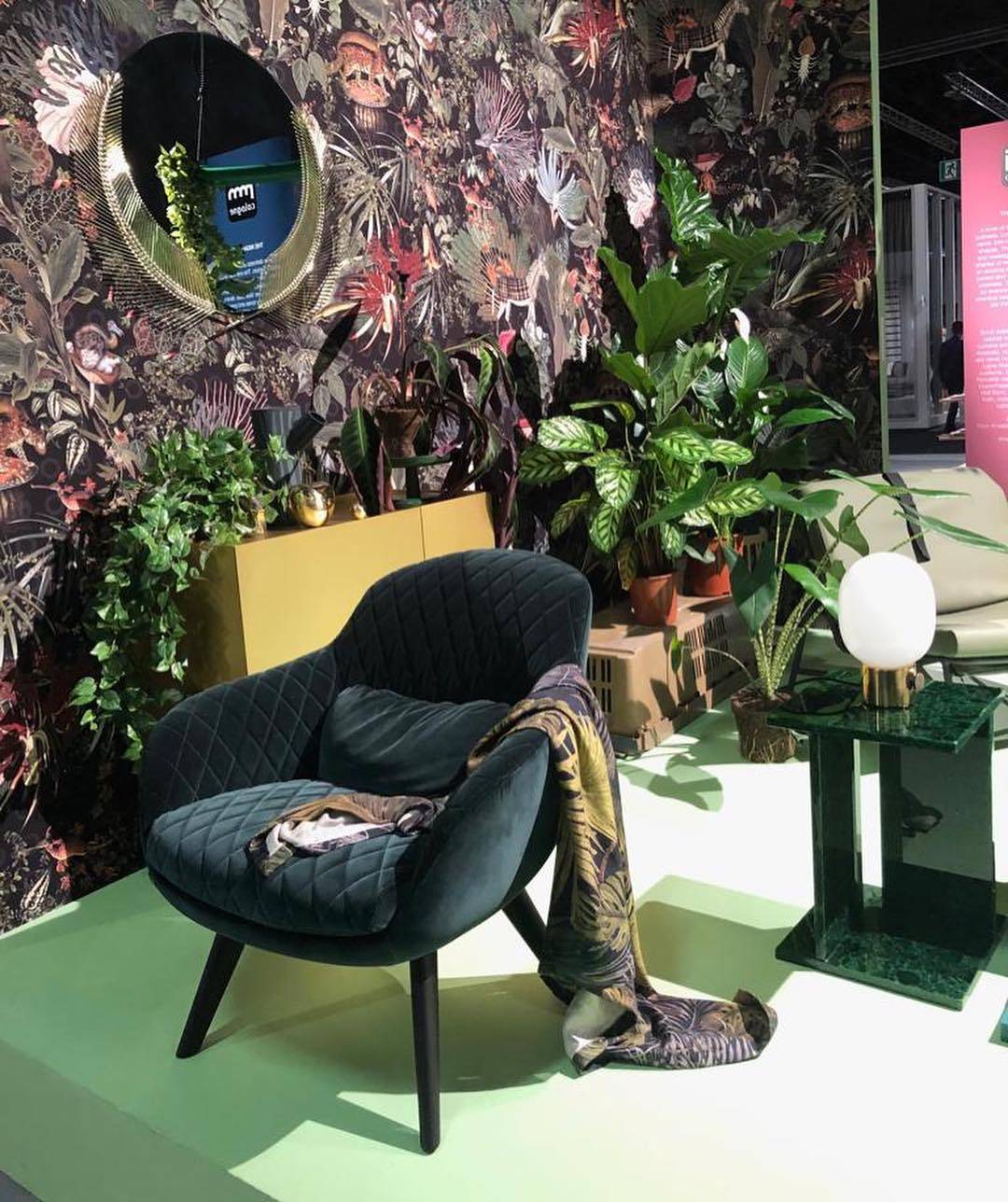 papadatos-2019-margi-armchair-2